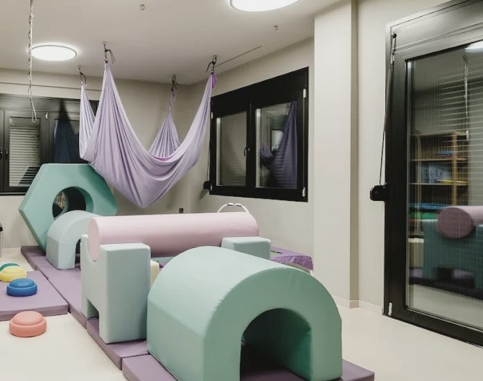 BabyEcoDesign ΑΡΧΙΤΕΚΤΟΝΙΚΟ ΓΡΑΦΕΙΟ ΠΑΙΔΟΚΕΝΤΡΙΚΟΥ ΣΧΕΔΙΑΣΜΟΥ | INTERIORS | EXTERIORS | NEURODIVERSITY ARCHITECTURE